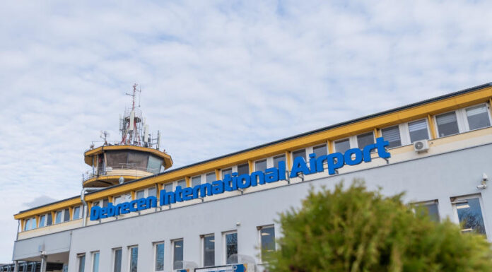 Debrecen International Airport, nemzetközi repülőtér - turisztika