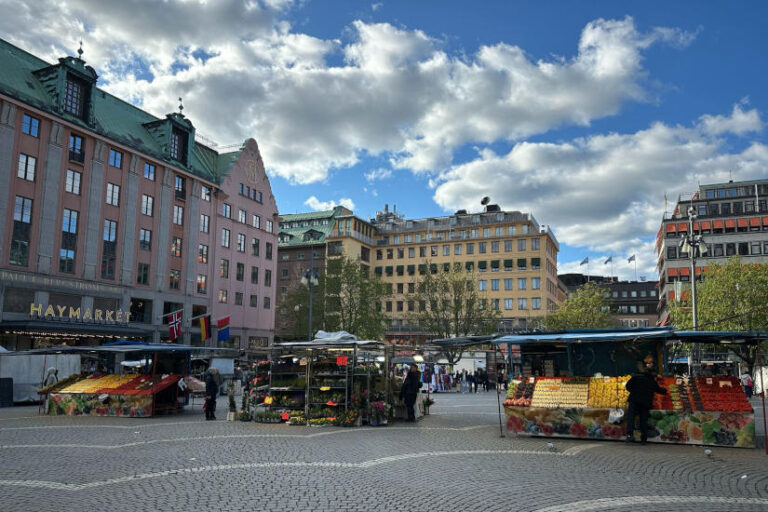 Skandináv nyaralás, piac - turisztika, utazási tippek