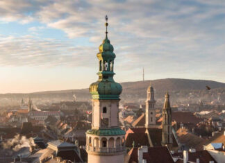 Best of Sopron turisztikai ajánlórendszer a hűség városában Sopron város látképe - turisztikai desztináció