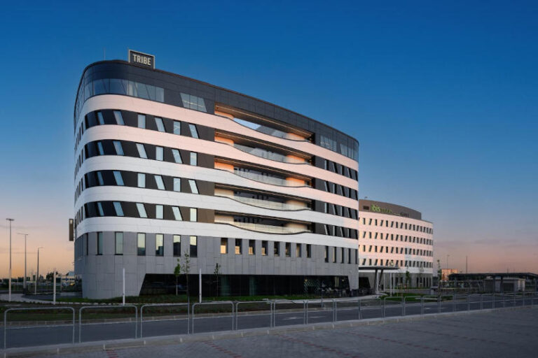 Hotel Tribe Budapest Airport szálloda