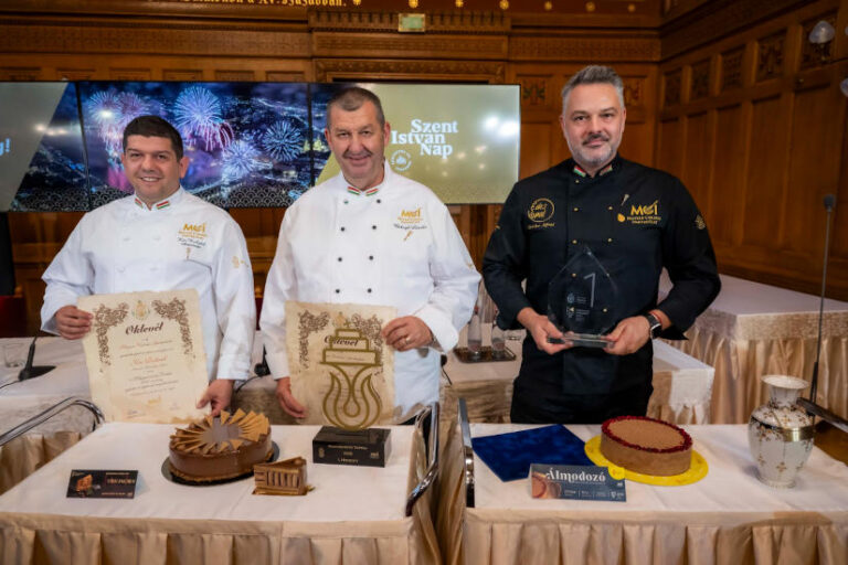 Szent István Nap 2025, először ország kenyere és Magyarország Tortája