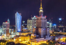 Varsó, Lengyelország - turisztikai desztináció, kiutaztatás