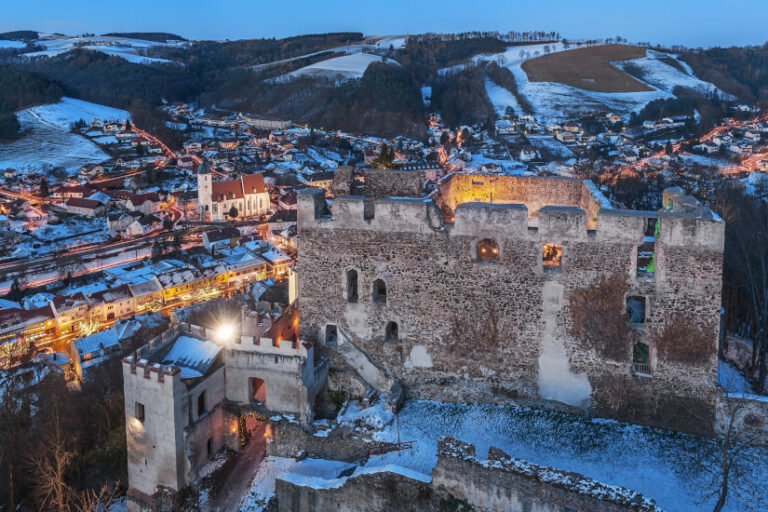 Alsó-Ausztria Kirchschlag várromok, Ausztria