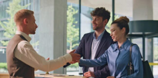 A hotelek szerint három év múlva már általános lesz az AI a magyar turizmusban hotel recepció, check-in - turisztika