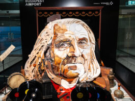 Különleges Liszt Ferenc-installációval zárta jubileumi évét a Budapest Airport Liszt Ferenc installáció Budapest Airport - turisztika