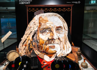 Különleges Liszt Ferenc-installációval zárta jubileumi évét a Budapest Airport Liszt Ferenc installáció Budapest Airport - turisztika