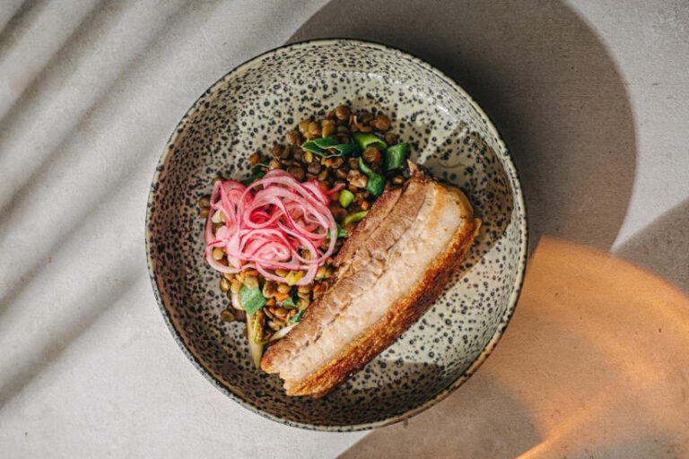 sertés császárhús, zöldséges lencseraguval recept