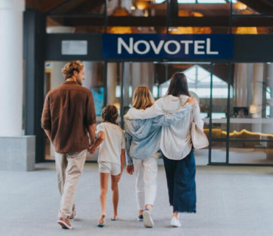 A Novotel bemutatta a Longevity Everyday programot Hotel Novotel szállodalánc, lobby - szálloda