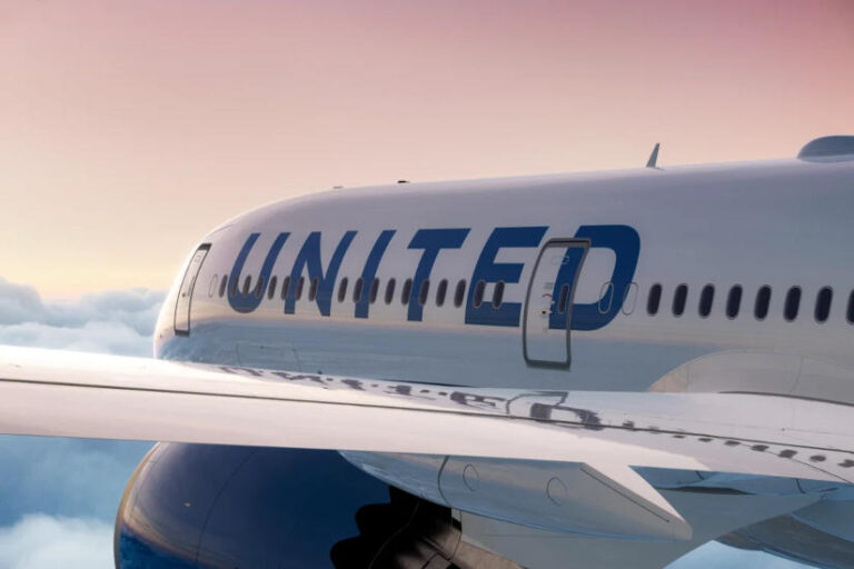 United Airlines légitársaság - utazás, turisztika